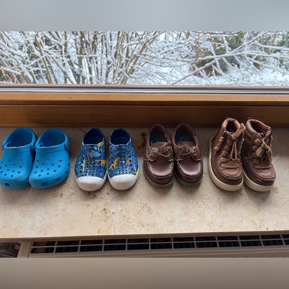 Toddler Boys Size 6 Shoe Bundle: Crocs Native Carters Billy - Picture 3 of 3